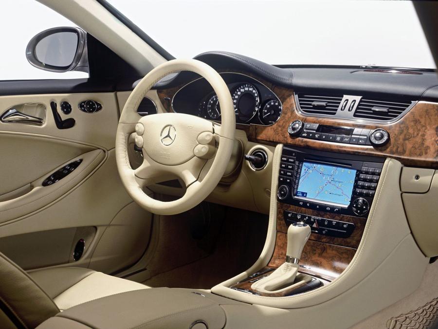  Mercedes-Benz CLS280 2008 года  (фото 10 из 27)